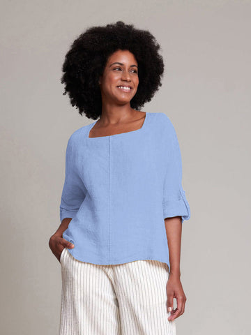 Elemente Clemente Square Neck 3/4 Sleeve Top in Sky Blue