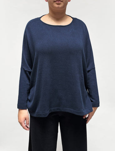 MAMA B Cozy Boxy Round Neck Top in Blue