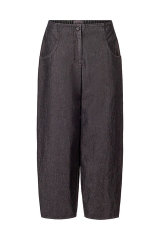 Oska Barrel Leg Pant in  Black Denim