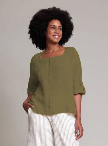 Elemente Clemente Square Neck 3/4 Sleeve Top in Khaki Green